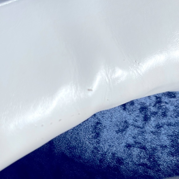 Mid-ankle, white booties. - Picture 5 of 7